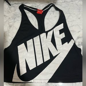 Nike Women’s Black Tank Top Loose Cropped